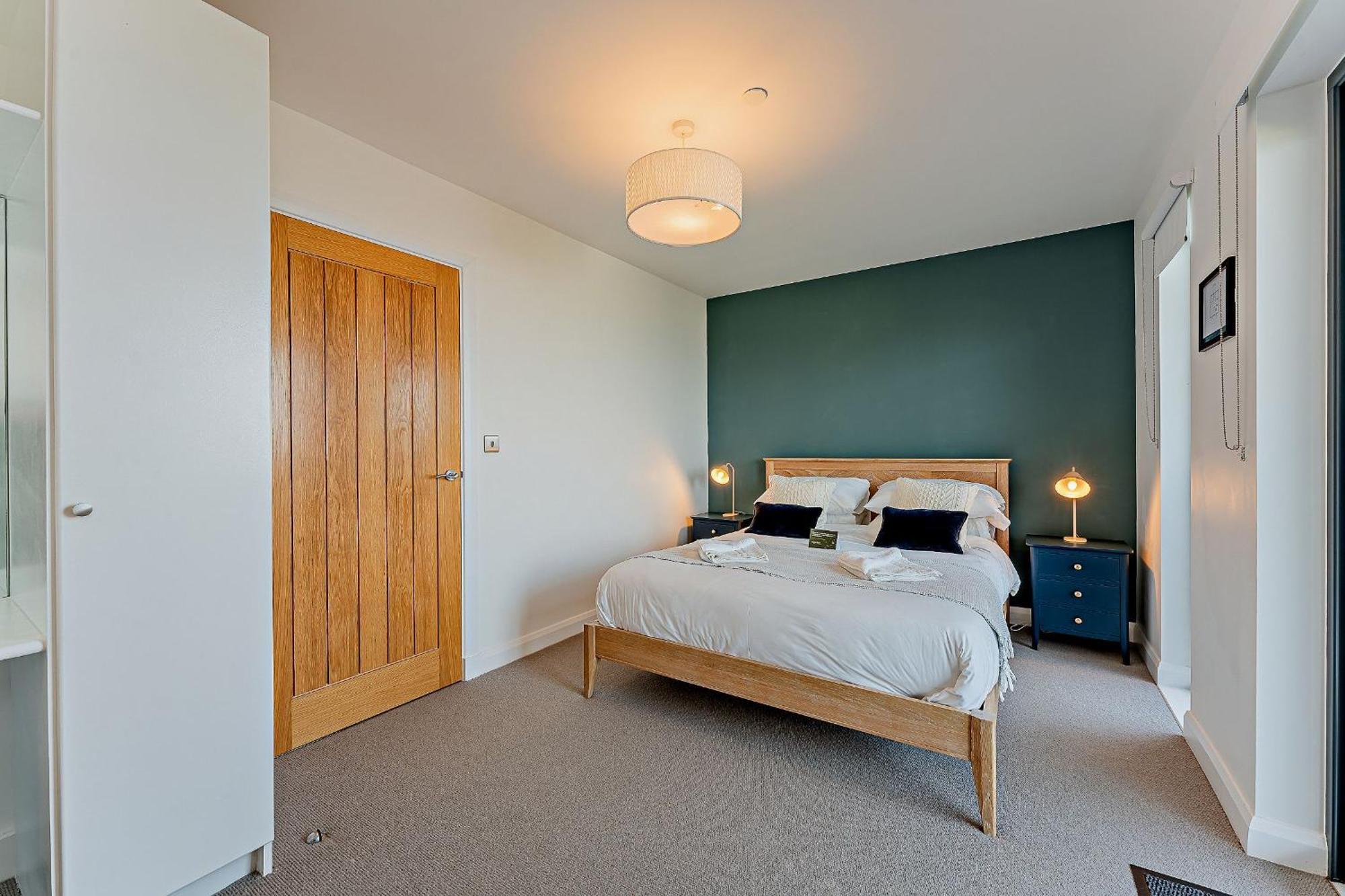 2 Bed Ground Floor Apartment - 11 Plas Pistyll Buitenkant foto